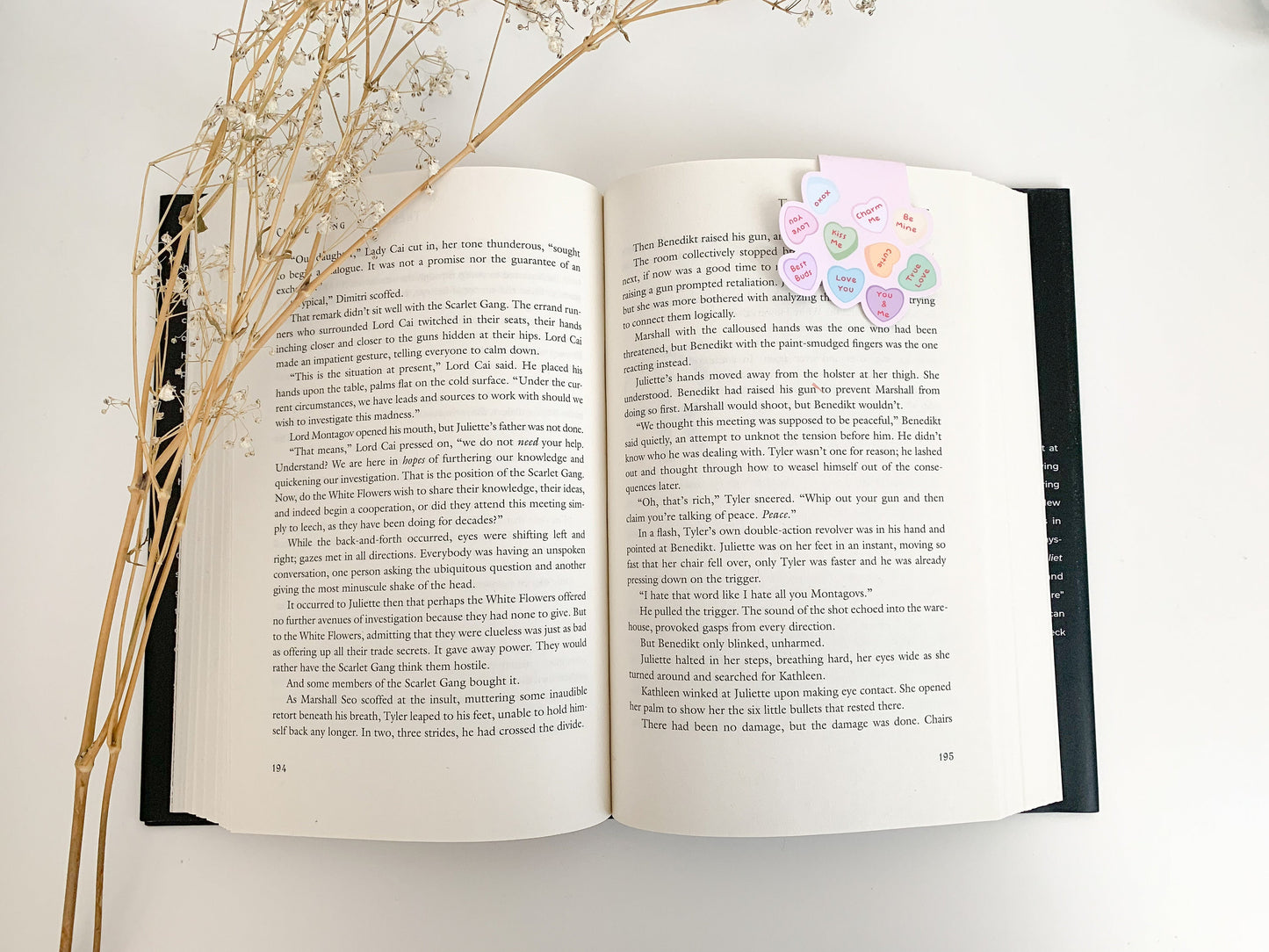 Conversation hearts magnetic bookmark | Book Lover | Bookmarks | Bookish Gifts |Valentines day|