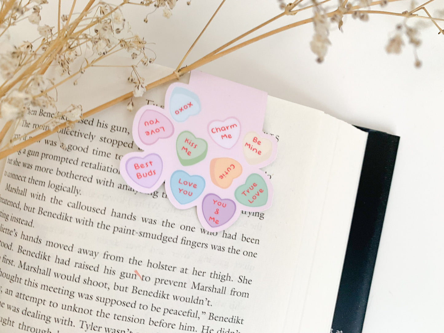 Conversation hearts magnetic bookmark | Book Lover | Bookmarks | Bookish Gifts |Valentines day|